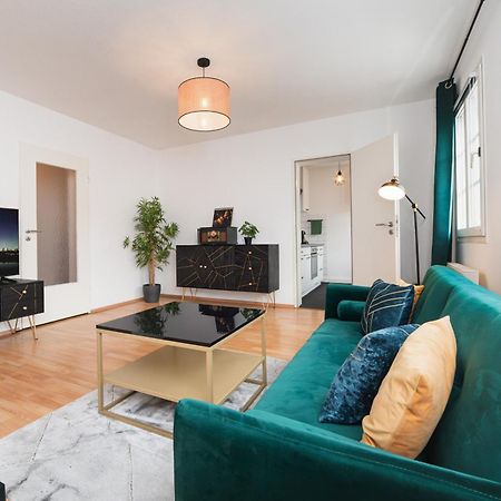 Smart Home - Wuppertal - Perfect For 4 Guests! Central - Netflix - Schwebebahn - Free Parking Zone المظهر الخارجي الصورة