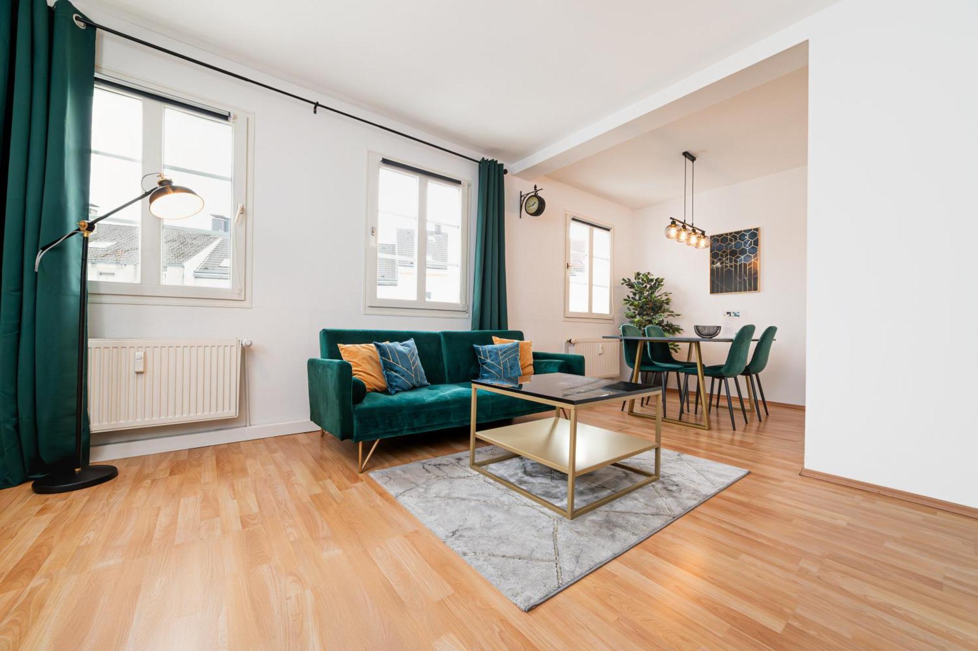 Smart Home - Wuppertal - Perfect For 4 Guests! Central - Netflix - Schwebebahn - Free Parking Zone المظهر الخارجي الصورة