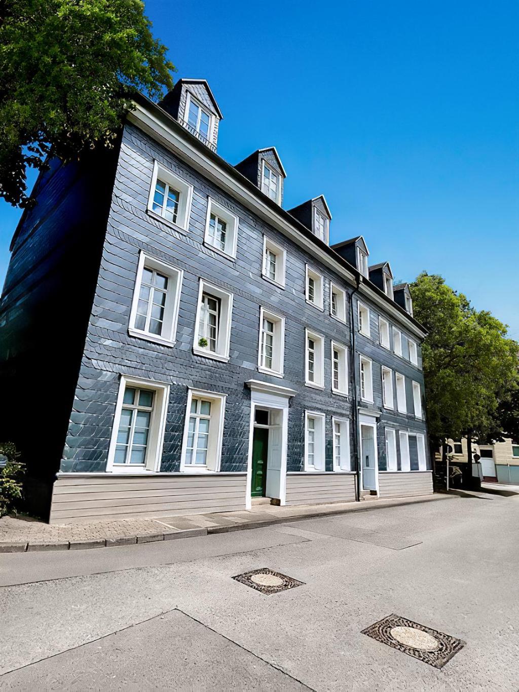 Smart Home - Wuppertal - Perfect For 4 Guests! Central - Netflix - Schwebebahn - Free Parking Zone المظهر الخارجي الصورة
